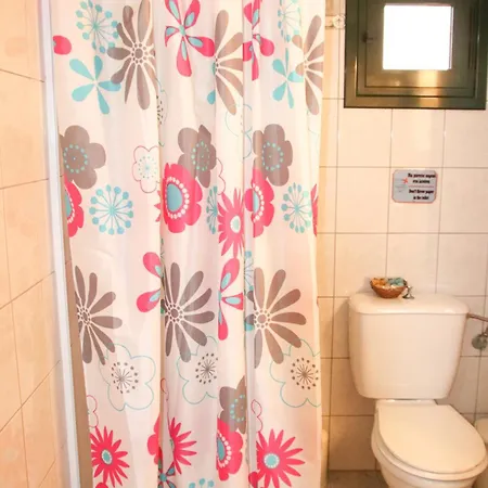 Ellis Semesterbostad *