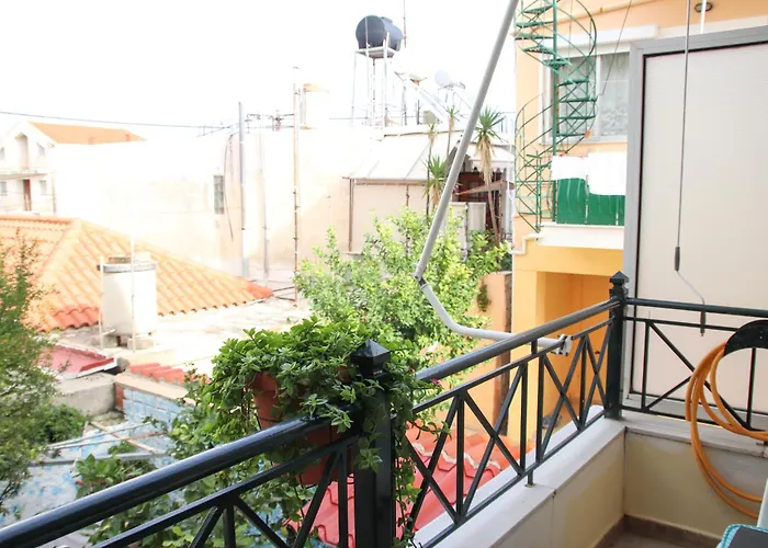 Semesterbostad Ellis *