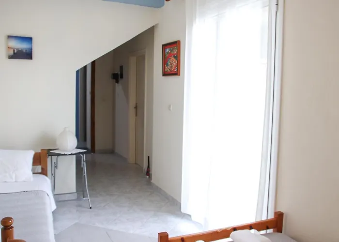 Ellis Semesterbostad *