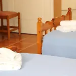 Ellis ليكسوري
